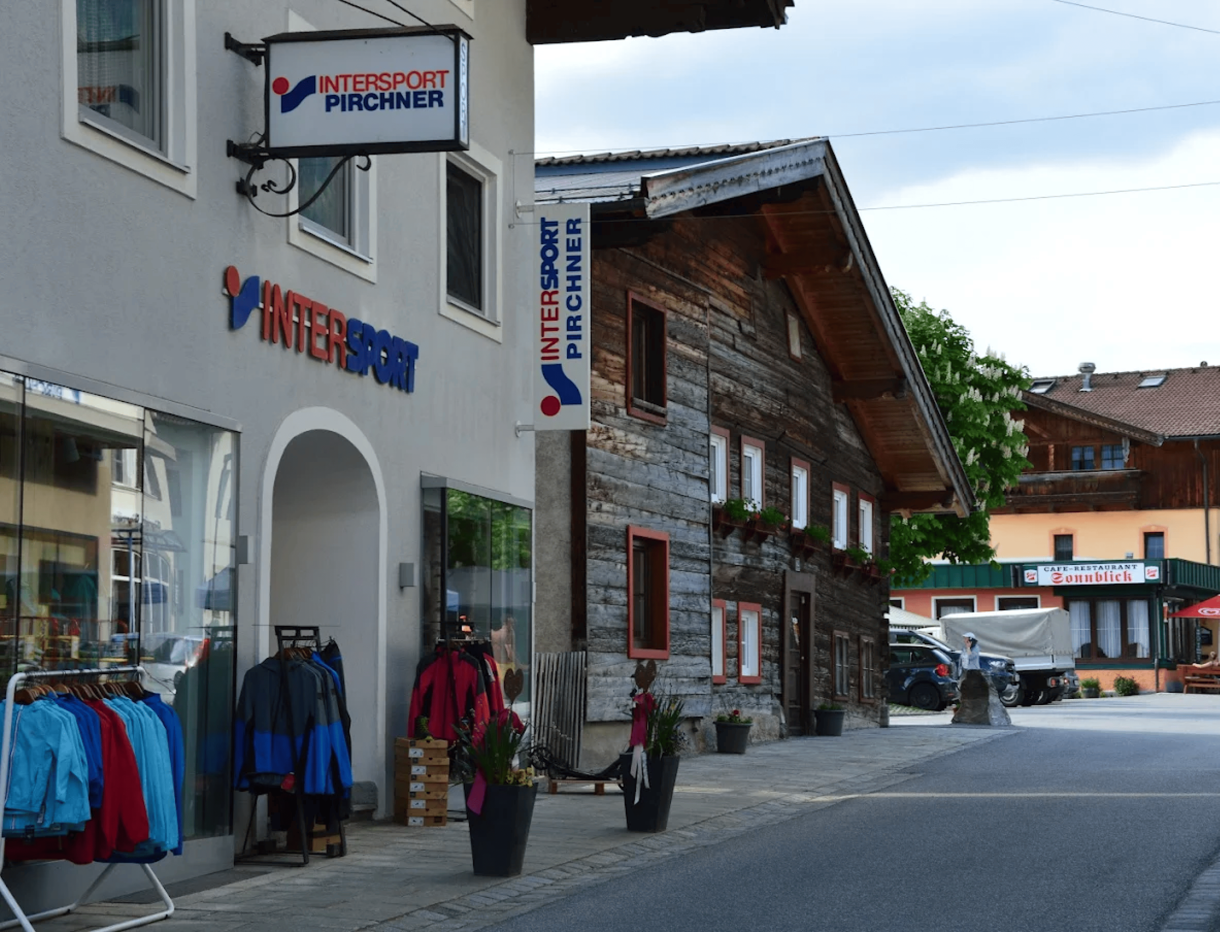 Rauris West INTERSPORT Außenbereich